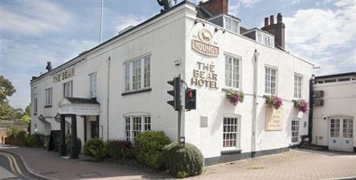 The Bear Esher Exterior photo